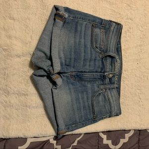 American Eagle Hi-Rise Shortie